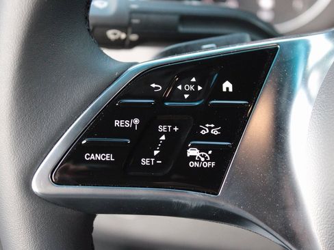 Used 2025 Mercedes-Benz Sprinter 2500 image 14