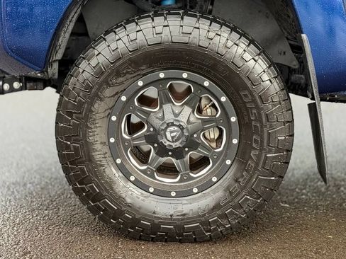 Used 2015 Toyota Tacoma 4x4 Double Cab w/ TRD Off-Road Package image 9