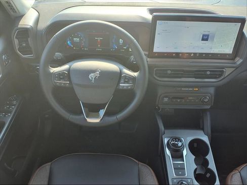 New 2025 Ford Bronco Sport Outer Banks w/ Sasquatch Outer Banks Package image 18