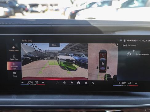 Used 2026 BMW 760i xDrive AWD/4WD image 19
