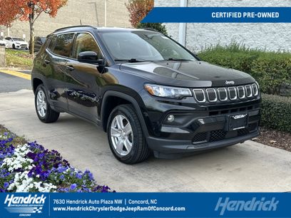 Used 2022 Jeep Compass Latitude w/ Convenience Group