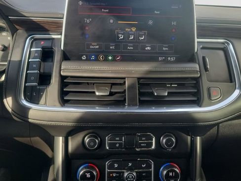 Used 2021 Chevrolet Tahoe Z71 w/ Luxury Package image 17