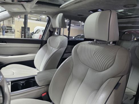Used 2023 Hyundai Palisade Calligraphy w/ Cargo Package image 16