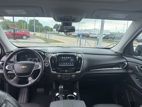 Certified 2018 Chevrolet Traverse Premier w/ Redline Edition AWD/4WD image 28