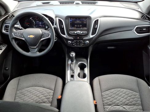 Used 2021 Chevrolet Equinox LT FWD image 20