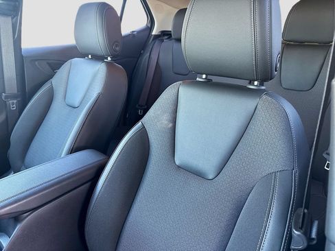 Used 2025 Buick Encore GX Preferred w/ Comfort Package AWD/4WD image 20