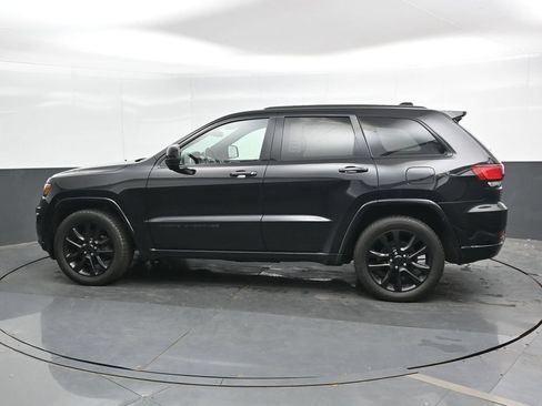 Used 2021 Jeep Grand Cherokee Laredo X AWD/4WD image 8