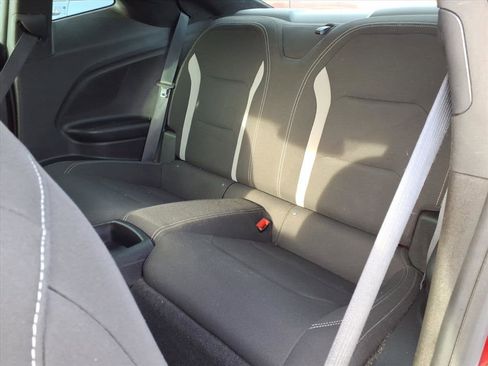 Used 2019 Chevrolet Camaro LT image 8