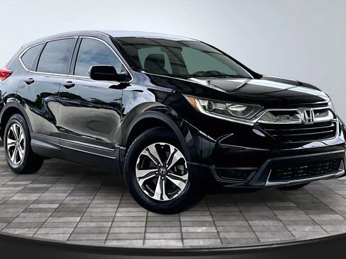 Used 2017 Honda CR-V LX image 3