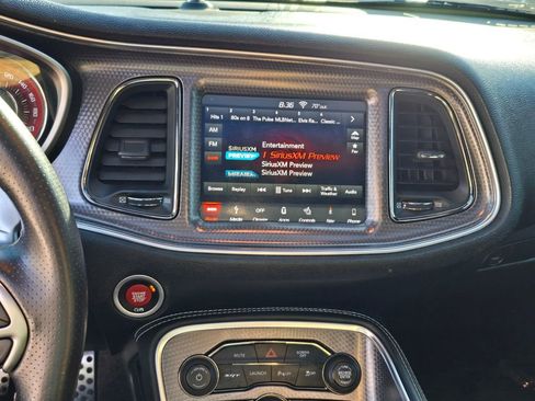 Used 2018 Dodge Challenger SRT Hellcat image 24