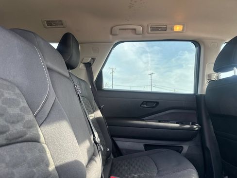 Certified 2024 Nissan Pathfinder SV w/ Cargo Package FWD image 29