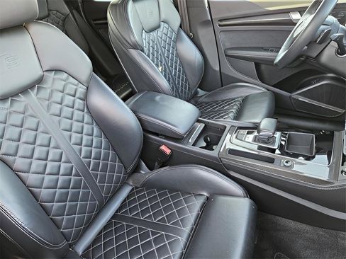 Used 2021 Audi SQ5 Premium Plus w/ Premium Plus Package image 15