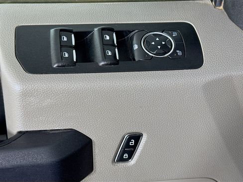 Used 2019 Ford F150 XL w/ Equipment Group 101A Mid AWD/4WD image 20