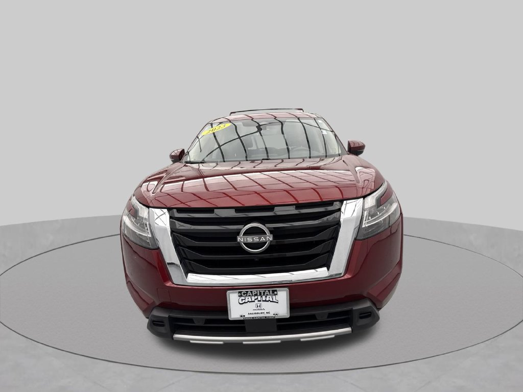 Used 2023 Nissan Pathfinder SL w/ SL Premium Package AWD/4WD image 2