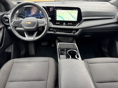 Certified 2025 Chevrolet Equinox LT image 22