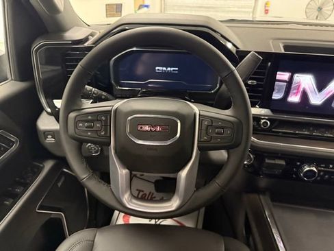 New 2025 GMC Sierra 2500 SLT image 19