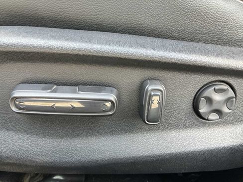 Used 2018 Honda Accord Sport image 14