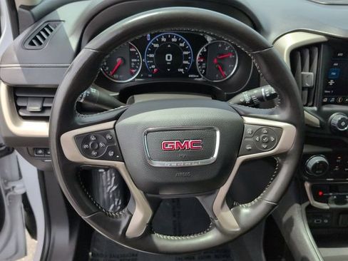 Used 2022 GMC Terrain Denali AWD/4WD image 11