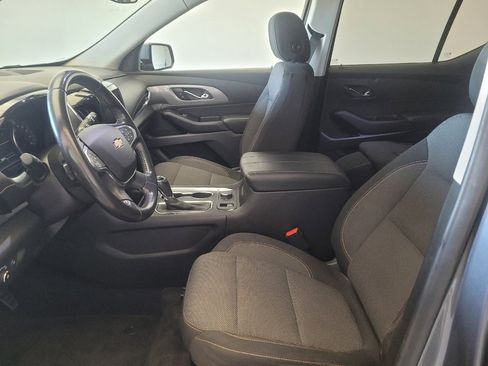 Used 2019 Chevrolet Traverse LT image 17
