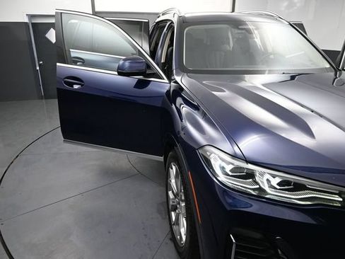 Used 2022 BMW X7 xDrive40i w/ Premium Package AWD/4WD image 26