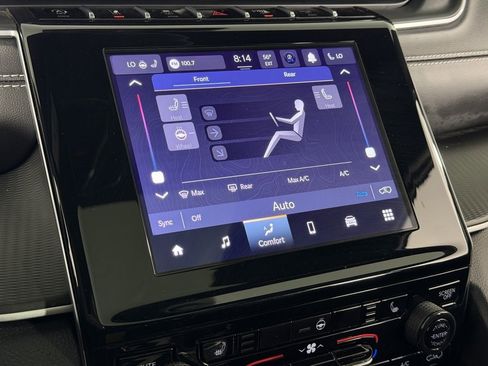 Certified 2024 Jeep Grand Cherokee L Altitude image 17