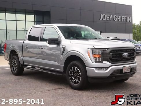 Used 2022 Ford F150 XLT w/ Equipment Group 302A High AWD/4WD image 3