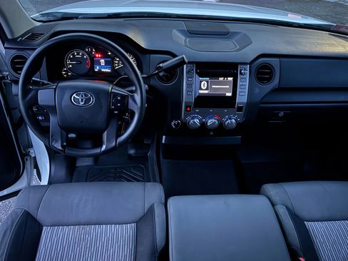 Used 2014 Toyota Tundra SR image 21
