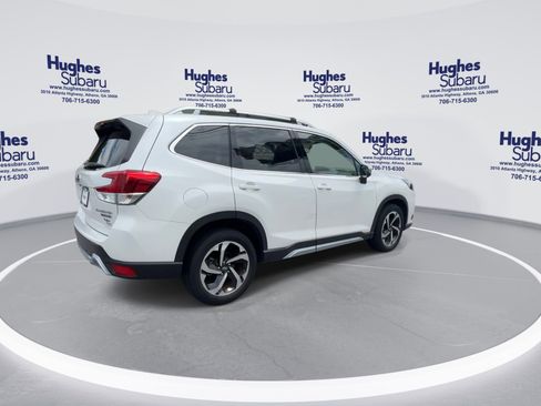 Used 2023 Subaru Forester Touring AWD/4WD image 11