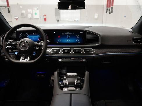 New 2026 Mercedes-Benz GLE 53 AMG 4MATIC Coupe image 17