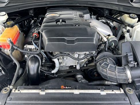 Used 2016 Chevrolet Camaro LT w/ Technology Package RWD image 33
