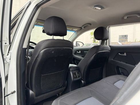 Used 2016 Kia Sportage LX AWD/4WD image 19