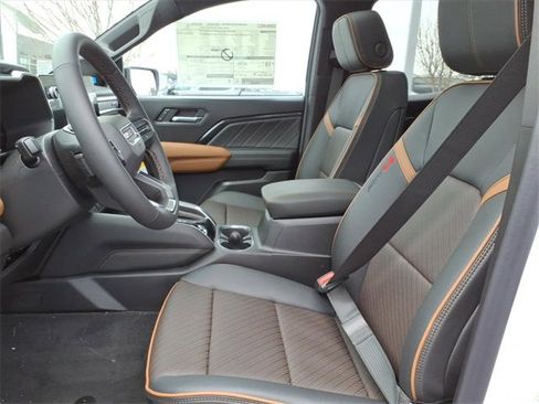 New 2026 GMC Canyon AT4 w/ Technology Plus Package image 9