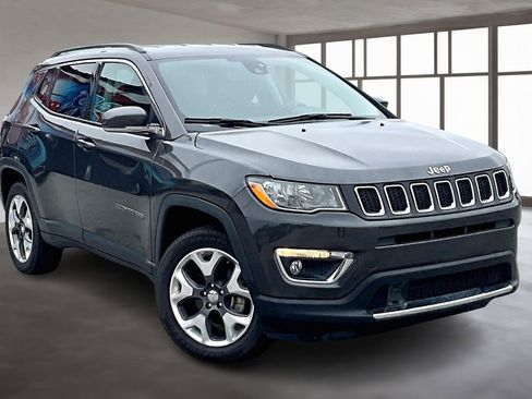 Used 2021 Jeep Compass Limited AWD/4WD image 13