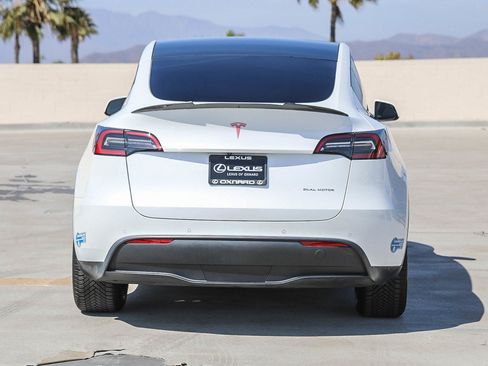 Used 2021 Tesla Model Y Long Range AWD/4WD image 6