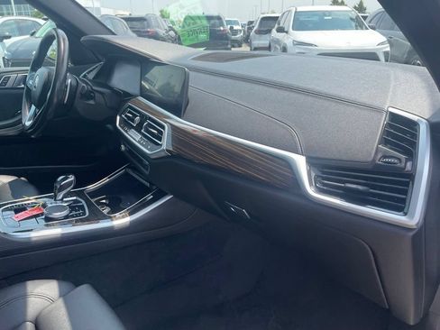 Used 2021 BMW X5 xDrive40i AWD/4WD image 30