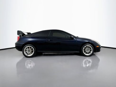 Used 2005 Toyota Celica GT FWD image 8