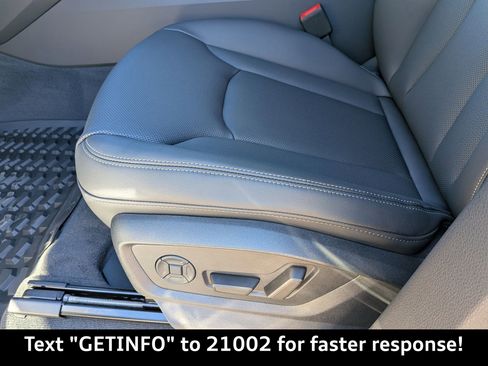 New 2026 Audi Q8 Premium Plus image 22