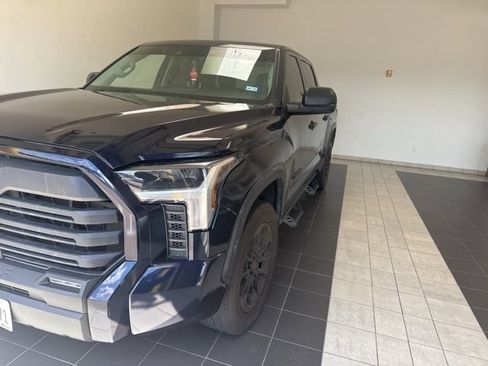 Used 2023 Toyota Tundra SR5 RWD image 1