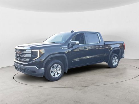 Used 2024 GMC Sierra 1500 SLE image 7
