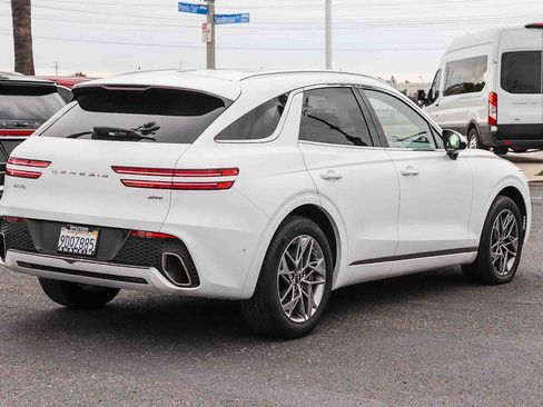 Used 2023 Genesis GV70 2.5T w/ Advanced Package image 6