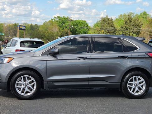 Used 2024 Ford Edge SEL AWD/4WD image 10