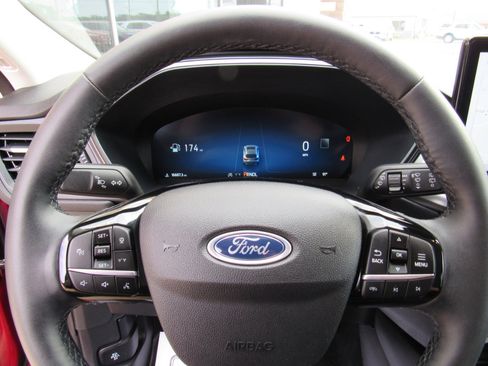 Used 2023 Ford Escape Active w/ Tech Pack #2 image 13