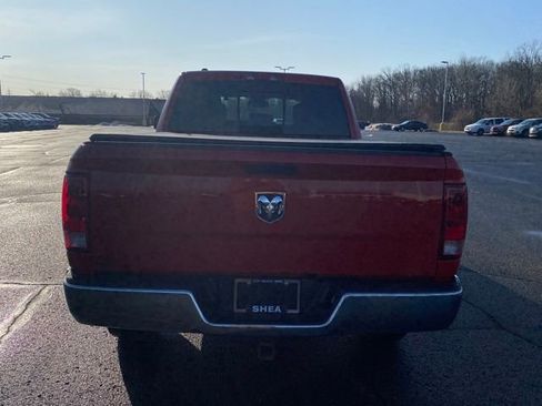 Used 2013 RAM 1500 Classic SLT w/ Premium Display Pkg image 4