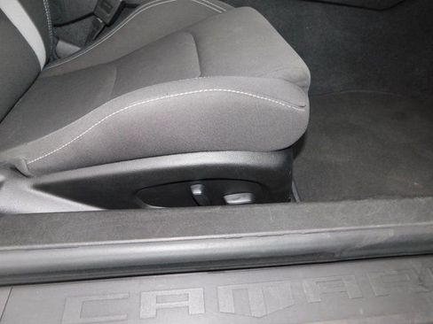 Used 2023 Chevrolet Camaro LT image 15