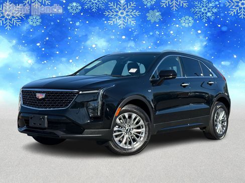 Used 2025 Cadillac XT4 Premium Luxury image 2