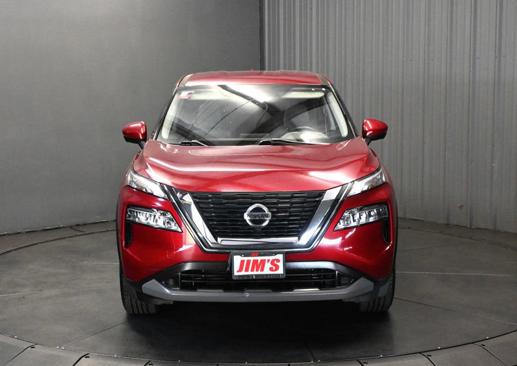Used 2021 Nissan Rogue SV FWD image 2