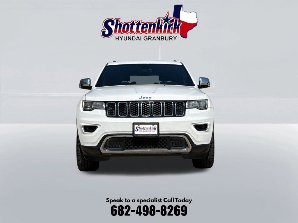 Used 2018 Jeep Grand Cherokee Limited RWD image 2