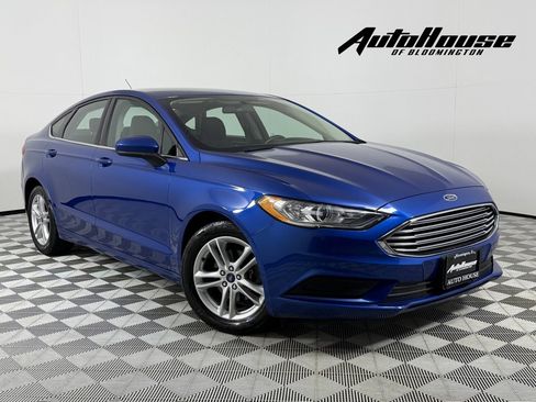 Used 2018 Ford Fusion SE image 1