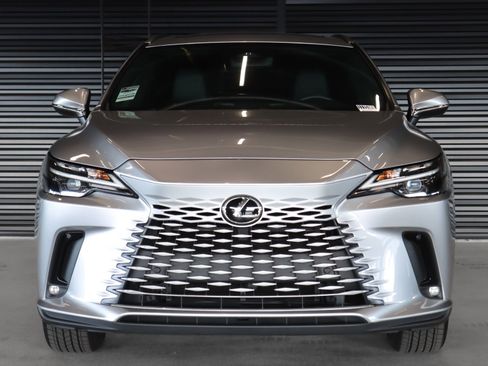 Used 2023 Lexus RX 350h RX 350h Premium image 10