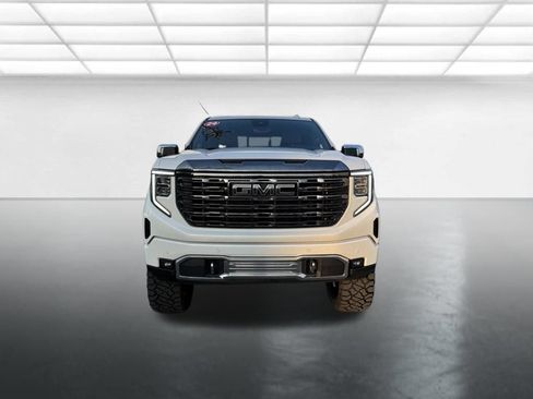 Certified 2024 GMC Sierra 1500 Denali Ultimate AWD/4WD image 11